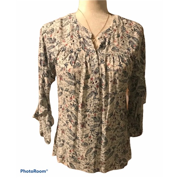LC Lauren Conrad Tops - Lauren Conrad NWT floral ruffle sleeve Blouse. Sz Xs. Cottagecore